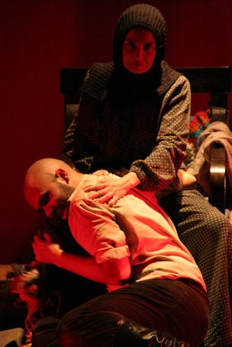 La Revuelta (A Revolta) de Santiago Serrano - Teatro Kaus - Sao Paulo- Brasil 2007